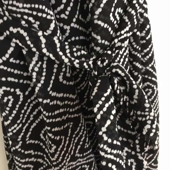 LOFT Sheer Overlay Patterned Tie Dress - Picture 5 of 9